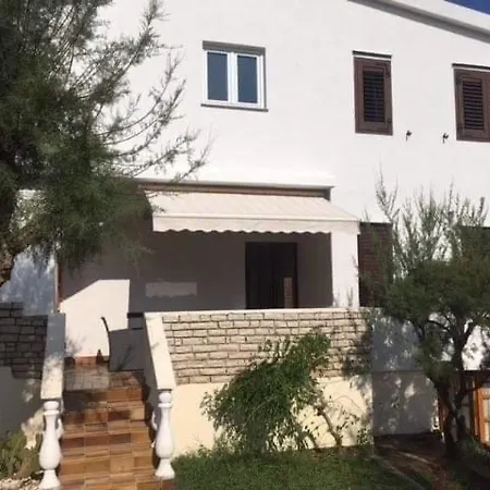 Apartman Josipa Razanac